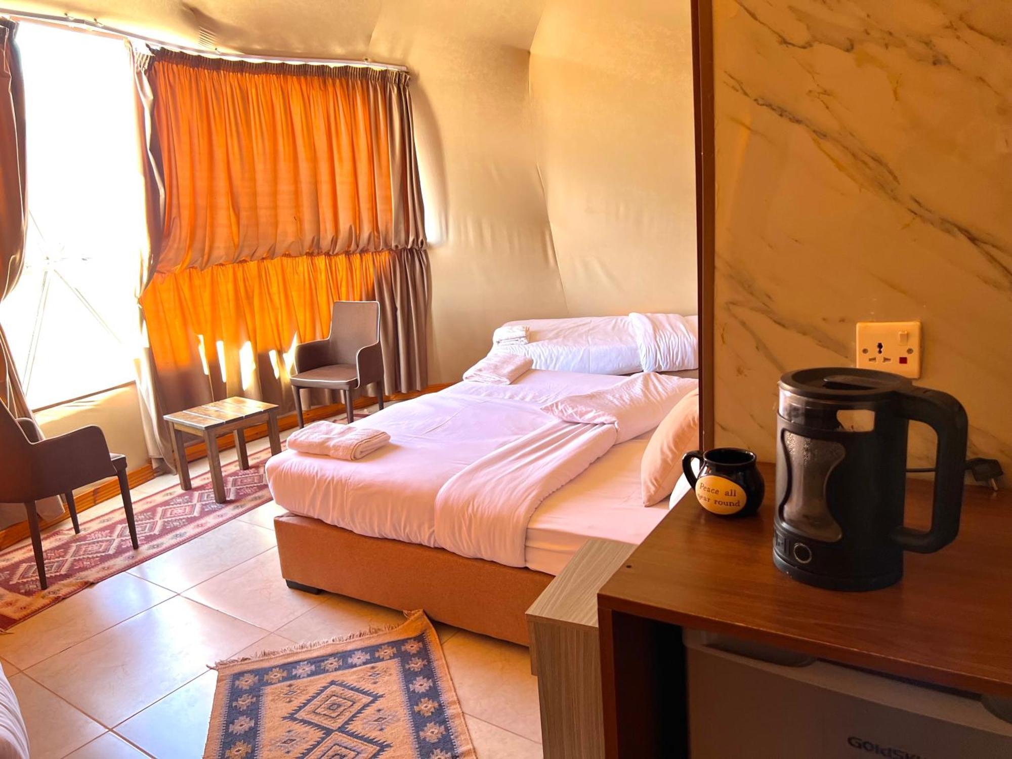 Angelina Wadi Rum Camp Exterior photo